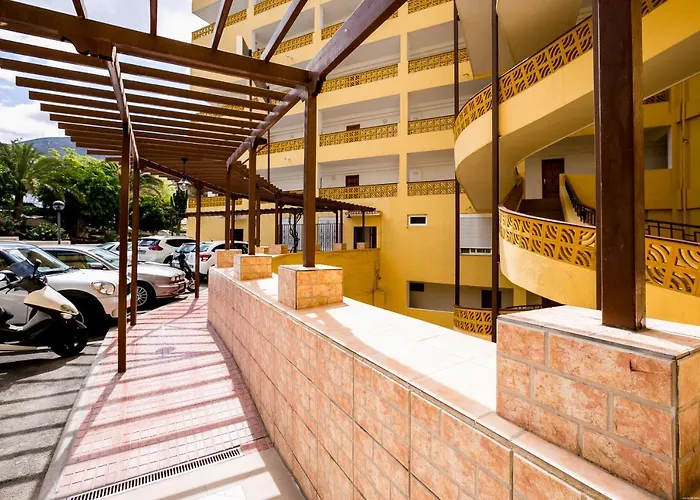 Cristianos Guayero Apartment